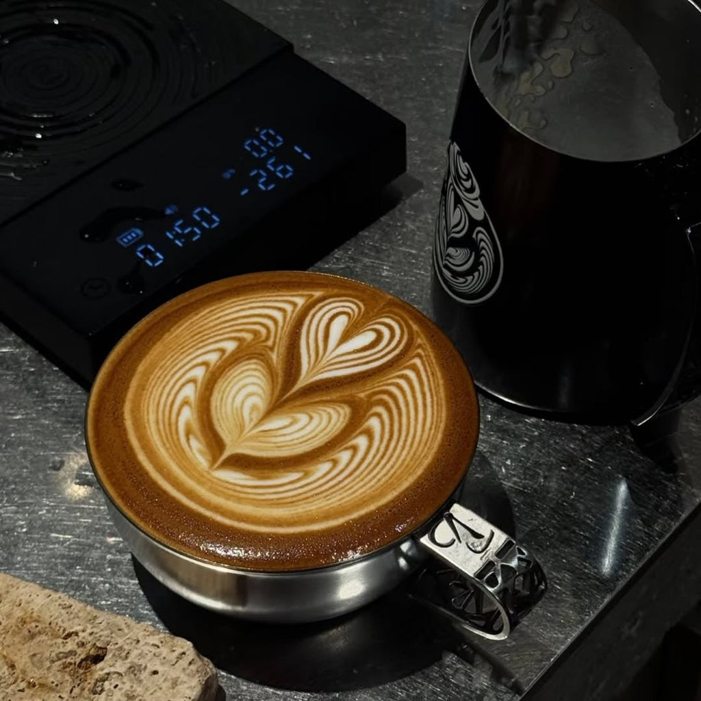 Hollow Handle 240&300ML Latte Art Cup VS101